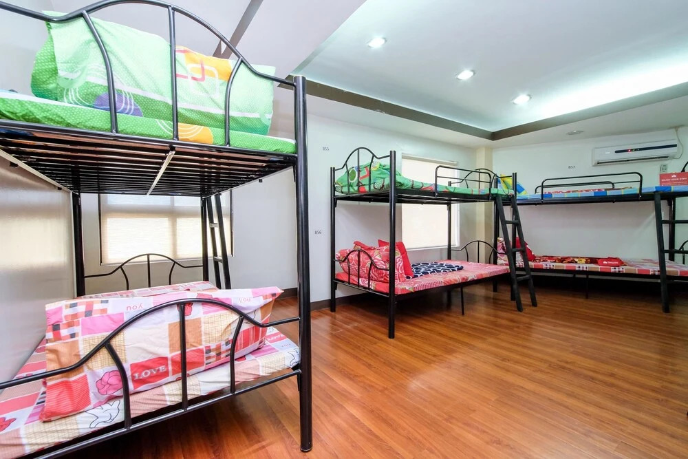 ZEN Hostel Quirino Ave. Malate
