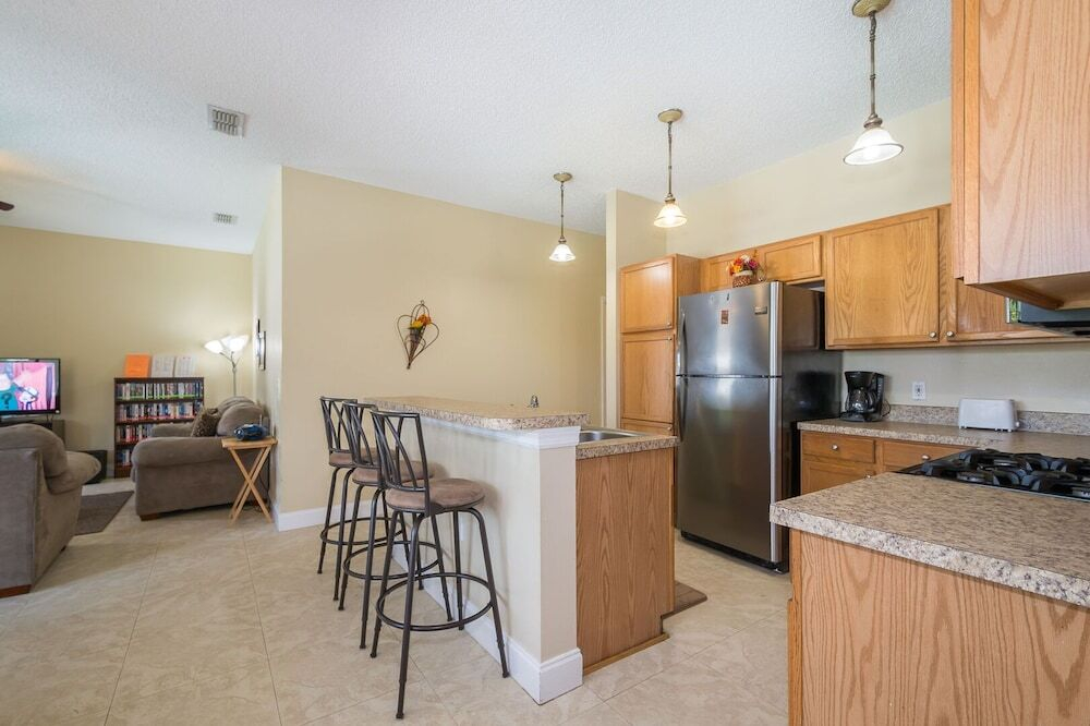 6 BR Symphony Cove Sleeps 14