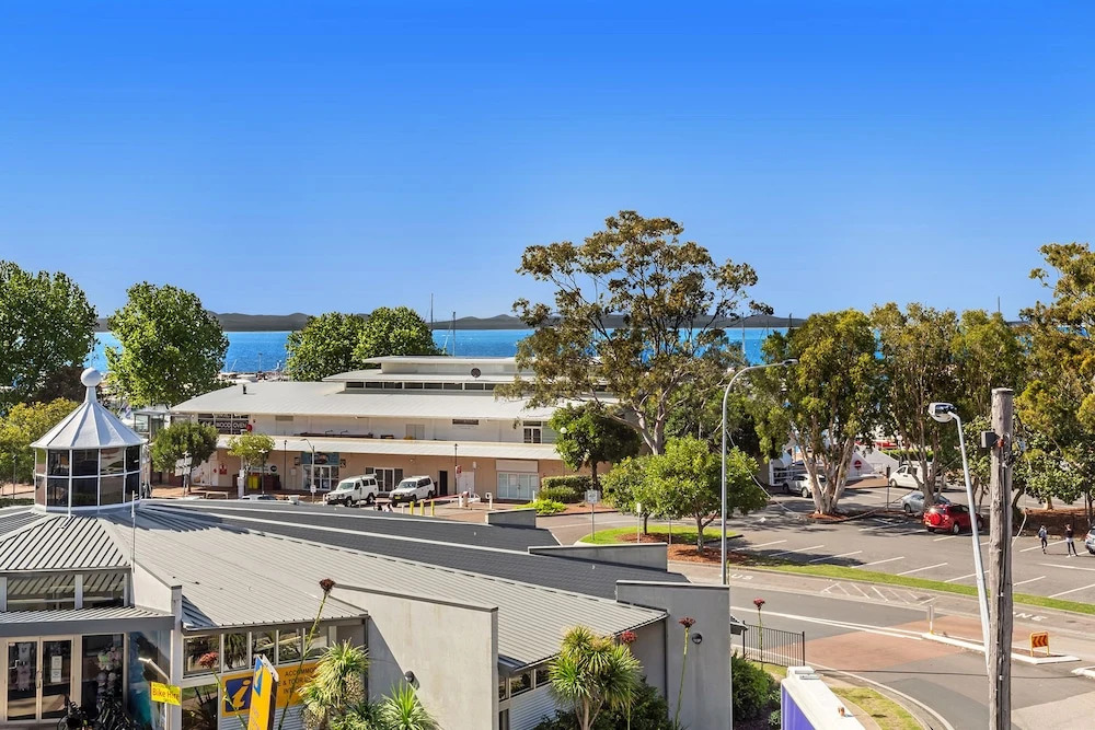 Nelson Towers, Unit 8/71 Victoria Parade
