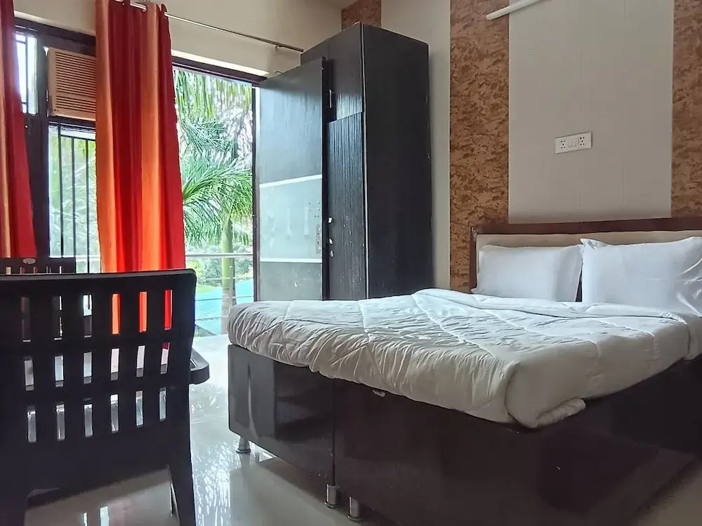 Tiger Eye Resort