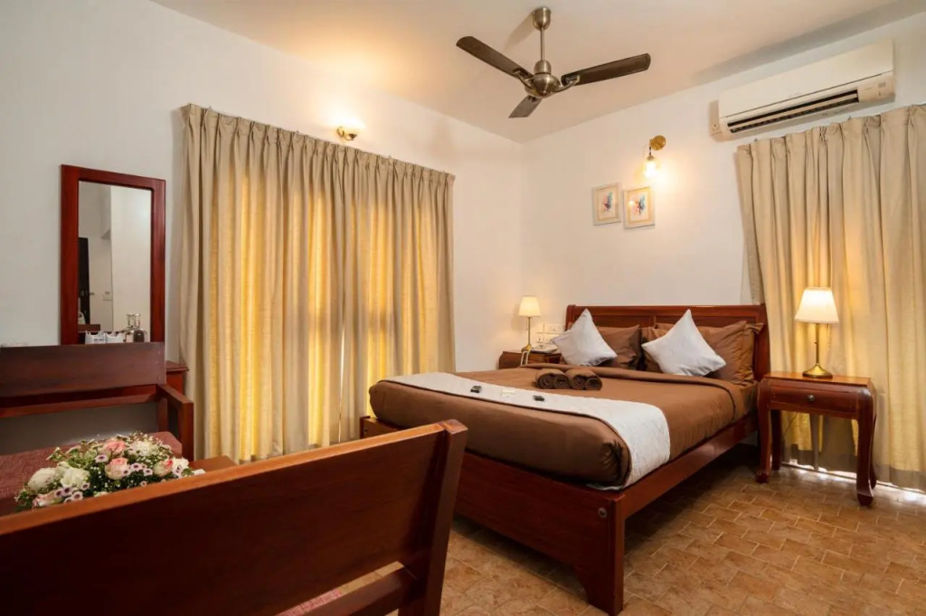 Solo Inn By Hawk Hospitality