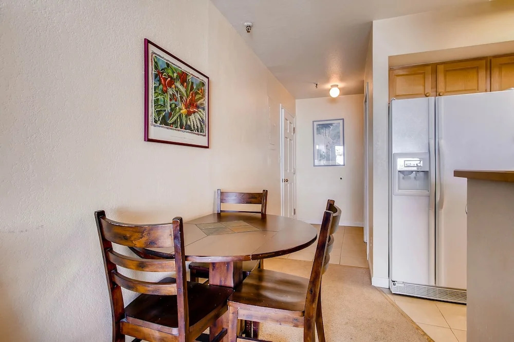 1 Br + Loft With Mountain Views 1 Bedroom Condo - No Cleaning Fee! by RedAwning