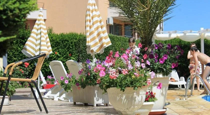 Hotel Eden