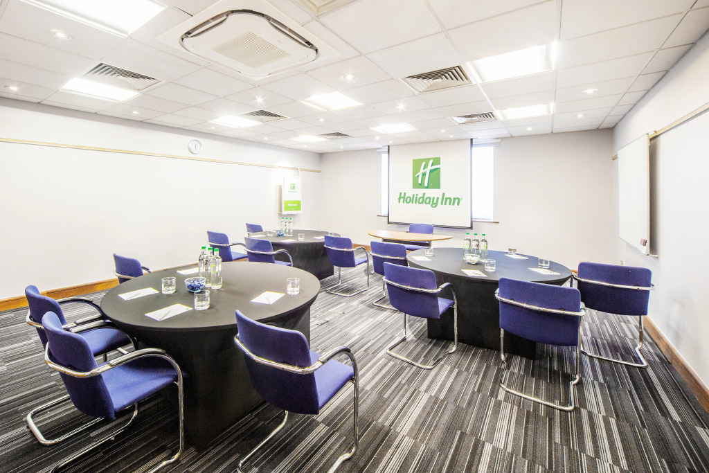 Holiday Inn Reading South M4 Jct 11 by IHG