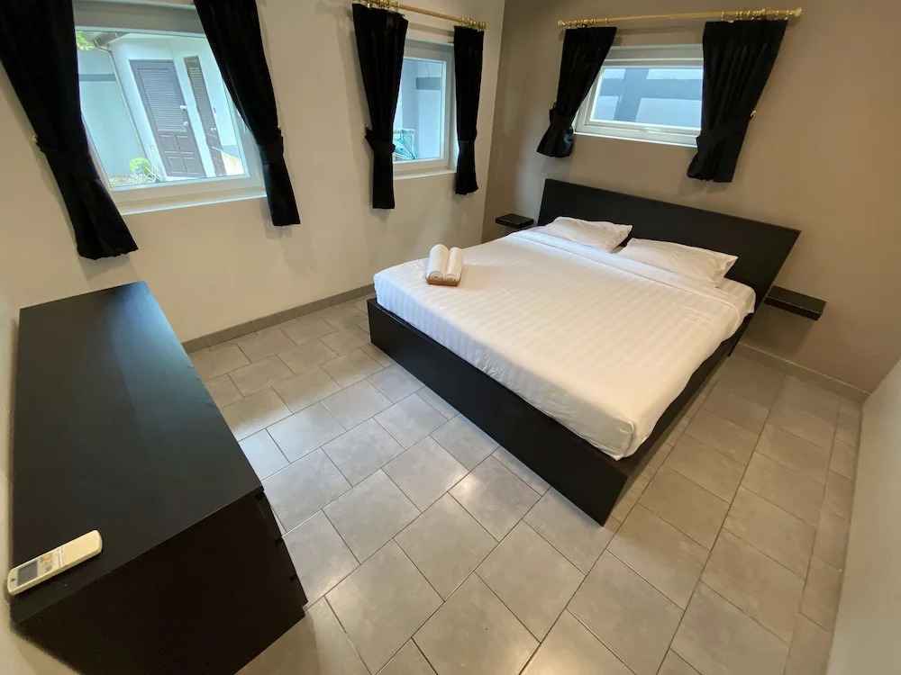 The Gem 1 - Deluxe Pool Villa