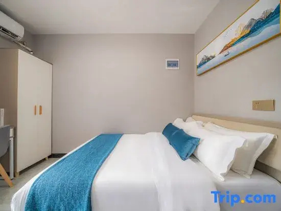 Huiyou Hotel Apartment (Shi'ao Subway Station Branch, Maternal and Child Health Hospital New Campus)