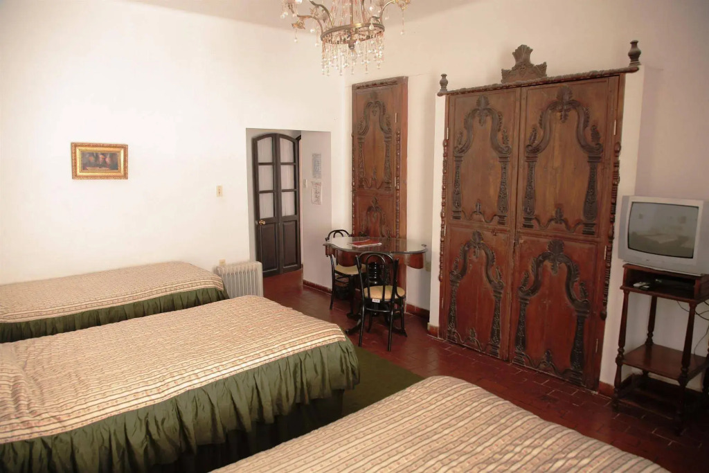 El Hotel de Su Merced