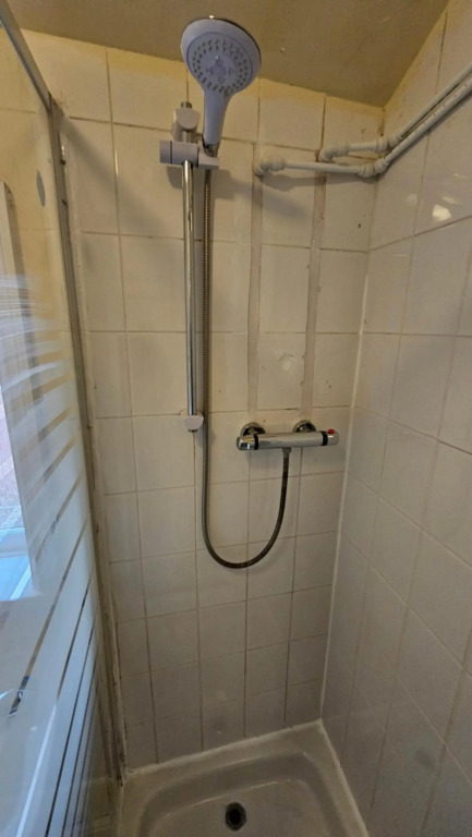 Sherwood Terrace 3 Bedroom 5 Single Beds Entire Property