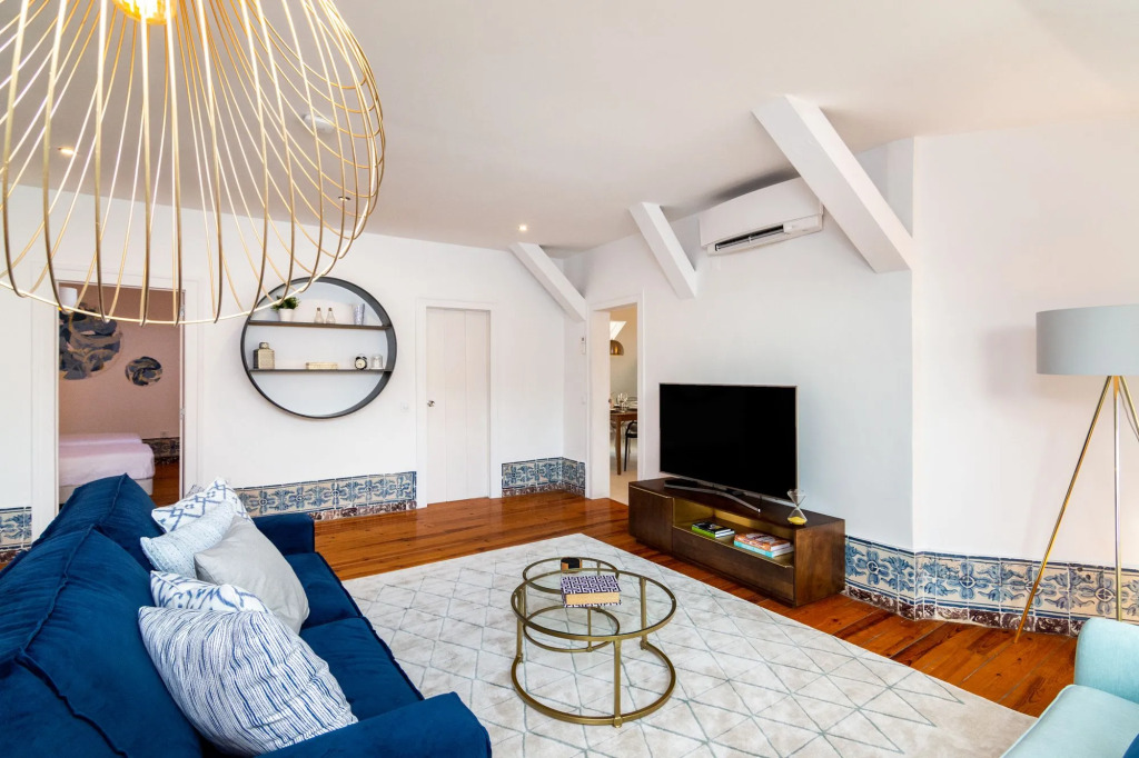 Lisbon Downtown Luxury Family Residence