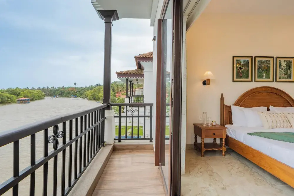 Elivaas Villa Fleuve
