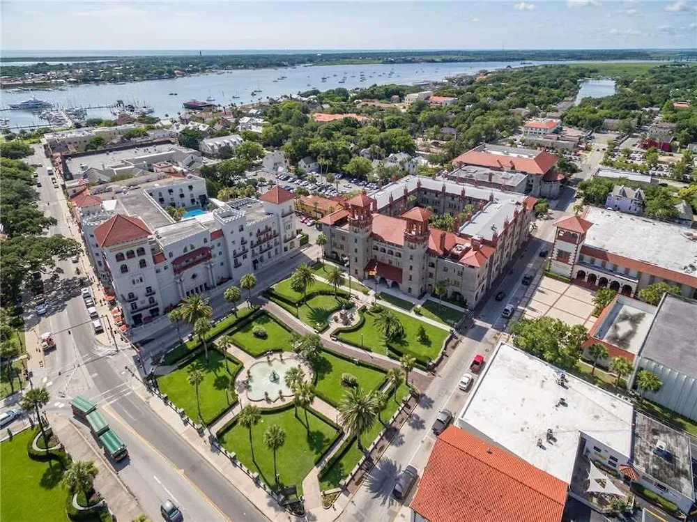 Casa Rafa, 4 BRS, Historic St Augustine, Sleeps 8