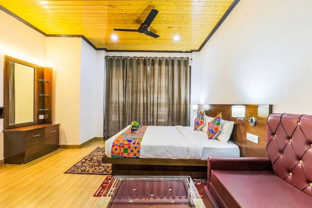 FabHotel 7 Heavens