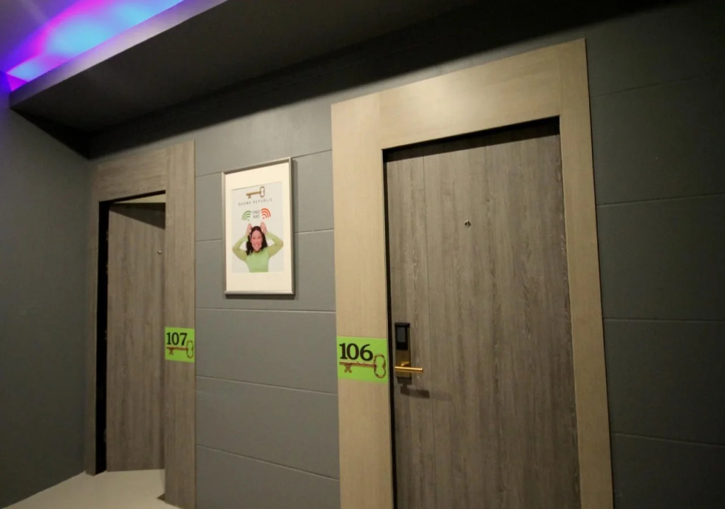 Rooms Republic