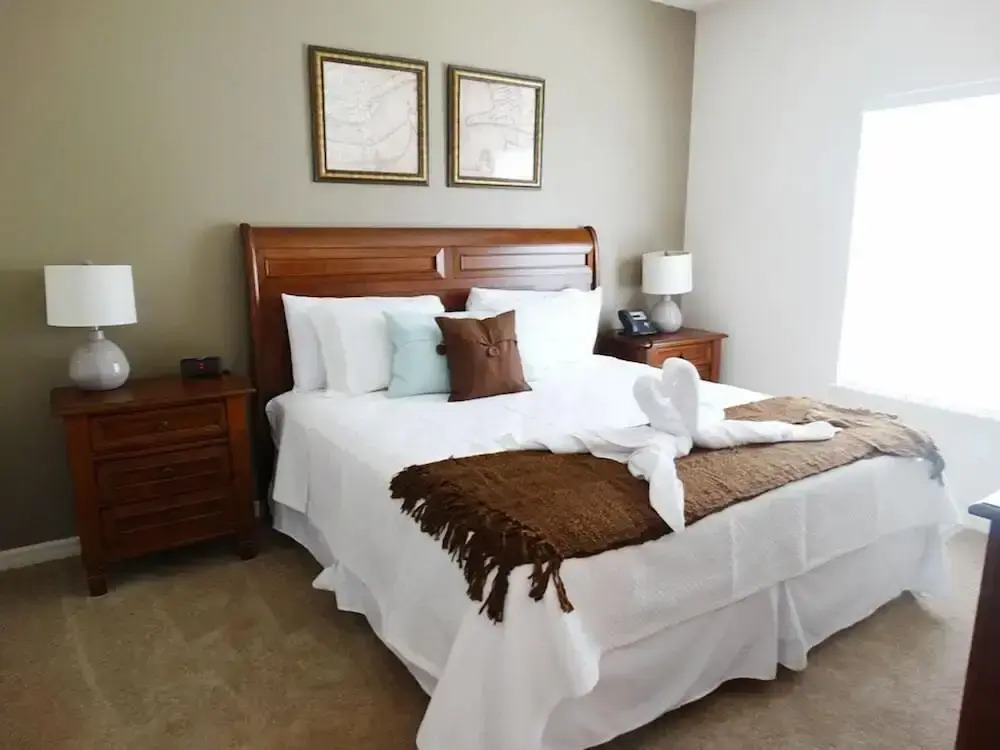 Nov Special at Lucaya - 4 bed 3bath Id:57055