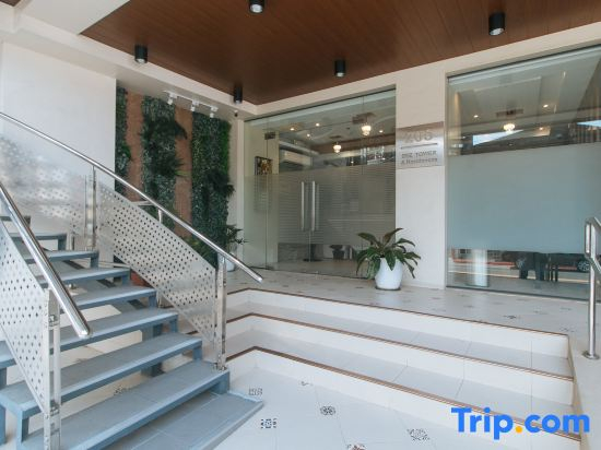 RedDoorz Plus @ Bez Tower and Residences San Juan