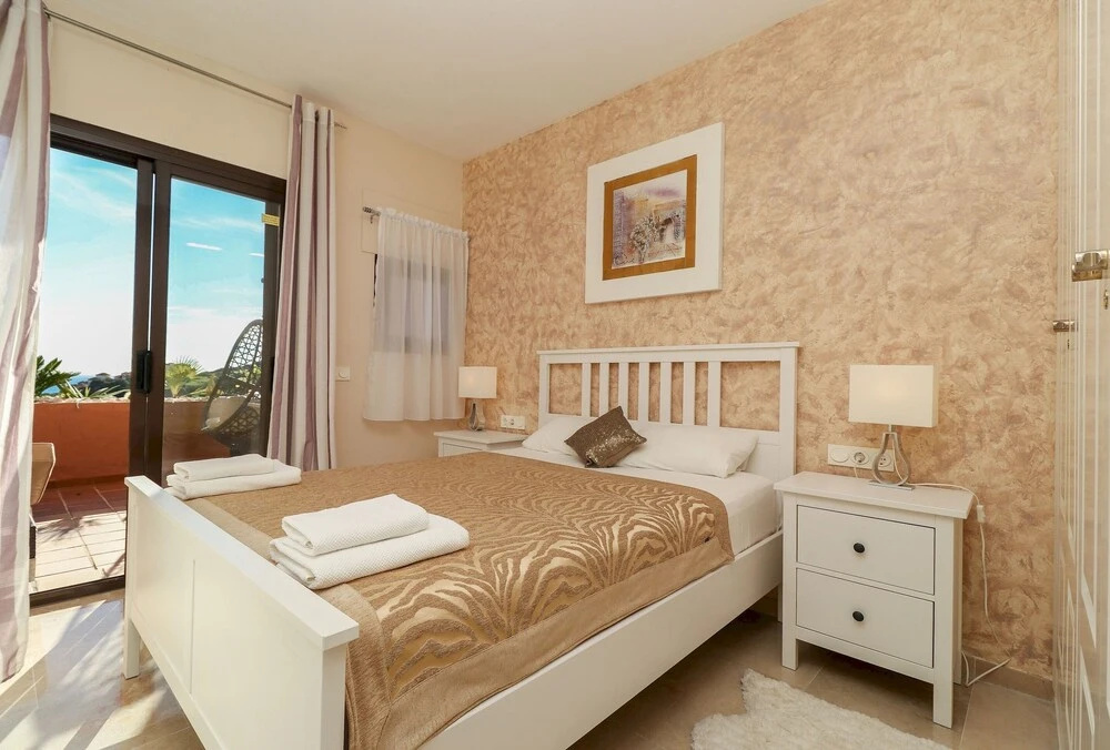 Coto Real Manilva - Paradise 2BR Apartment in Manilva, Sea Views, Pool