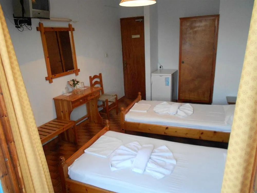 Hotel Grivas-Elia