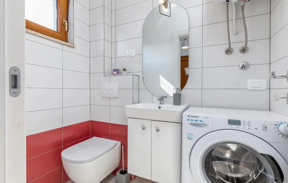 Awesome Home in Pula With Outdoor Swimming Pool, Wifi and 2 Bedrooms