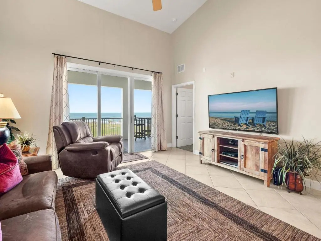 363 Cinnamon Beach, 3 Bedroom, Sleeps 8, Ocean View, 2 Pools