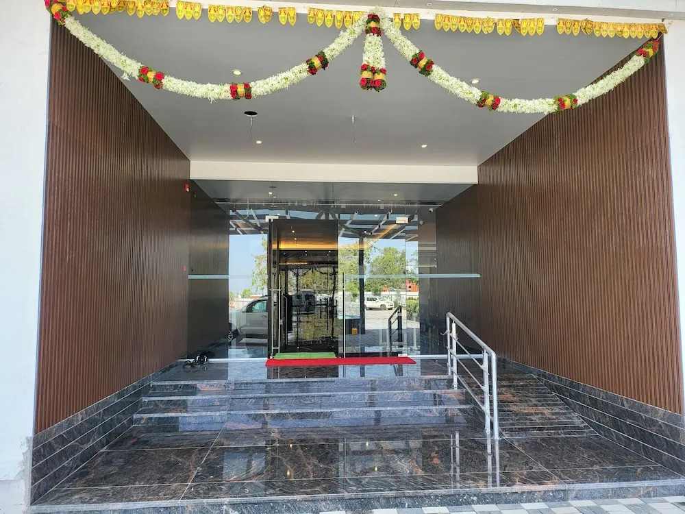 Effotel By Sayaji Sarola