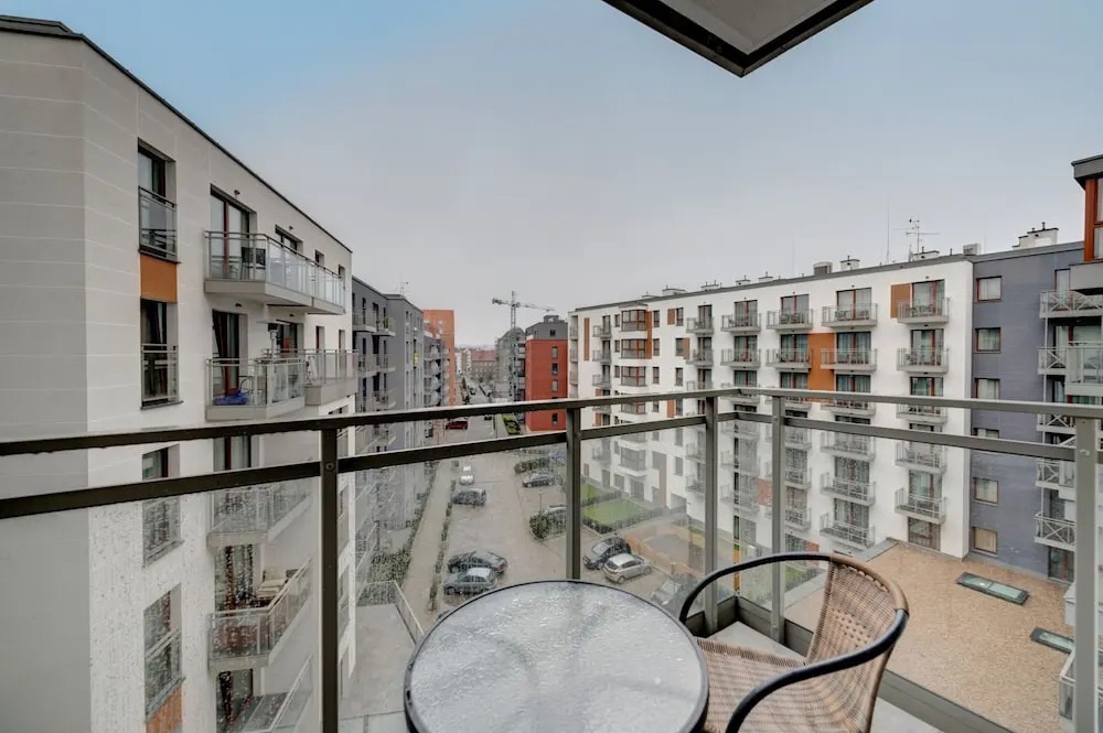 Live & Travel Apartments Number 1