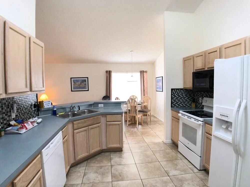 Ref 16 Stunning 4 Bed Villa on 5 Star Resort Near Disney