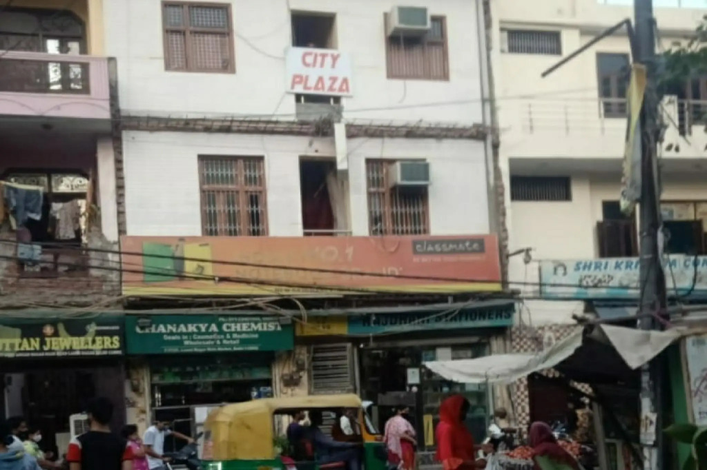 OYO 81189 City Plaza