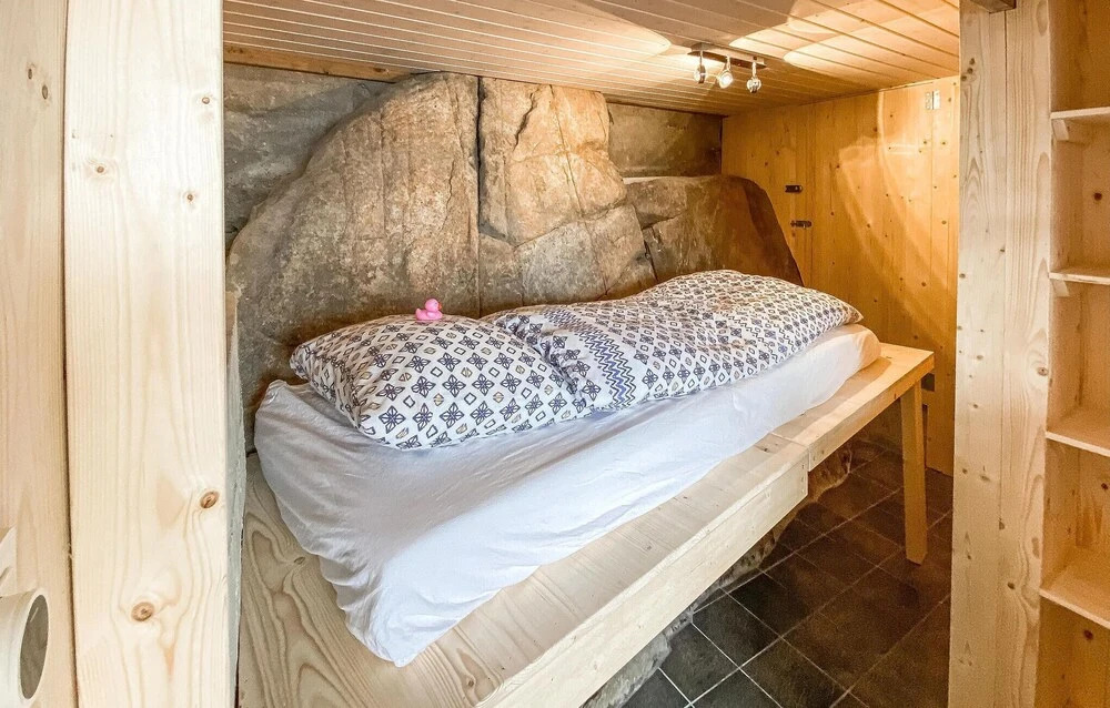 Amazing Apartment in Arendal With Wifi and 2 Bedrooms