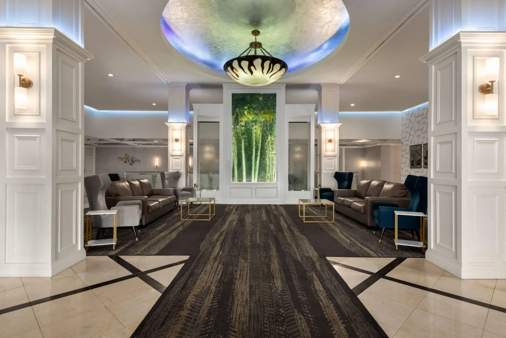 Fort Pontchartrain Detroit, a Wyndham Hotel