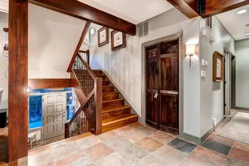 Boulder Ridge Retreat
