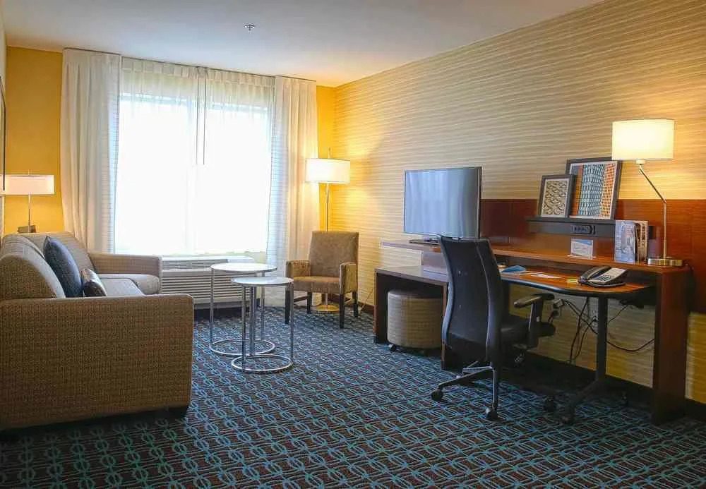 Fairfield Inn & Suites Madison Verona