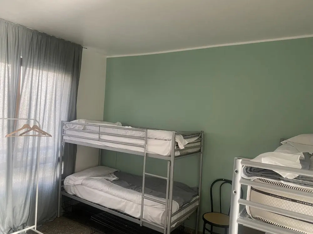 MR Hostel