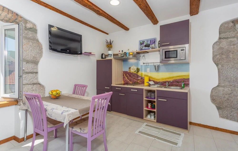 Nice Apartment in Punat With Wifi