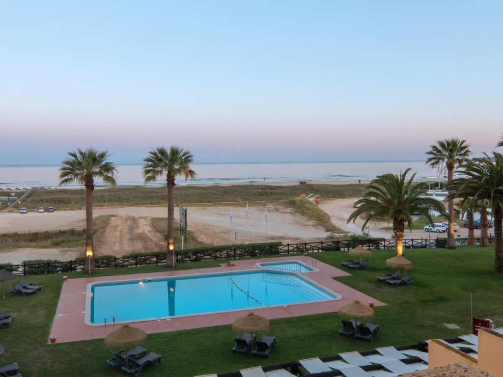 Апартаменты Meia Praia Lagos - Beach Club