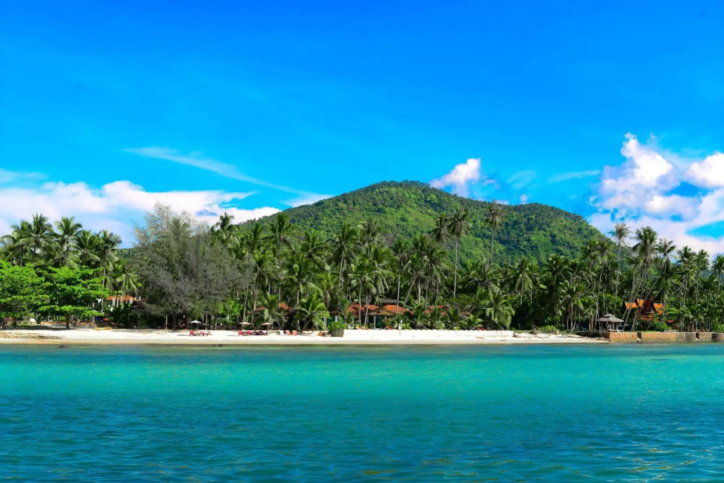 Am Samui Resort Taling Ngam