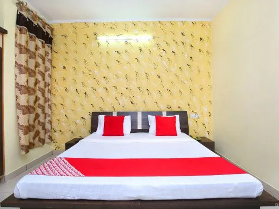 OYO 19765 Royal Guest House