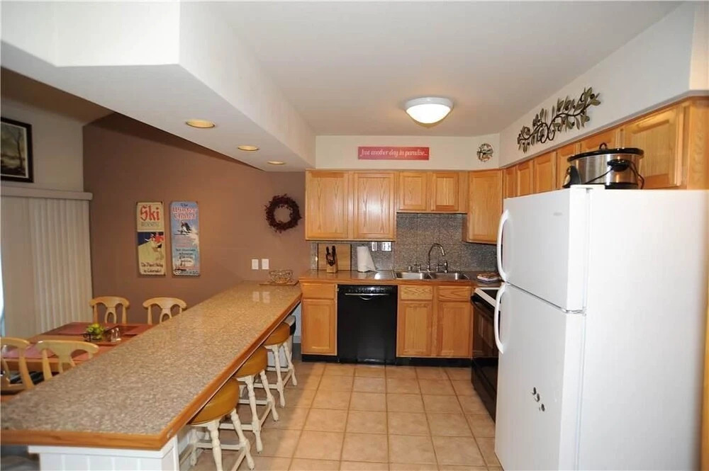 Asgard Haus 703 (Condo) Apartment 2