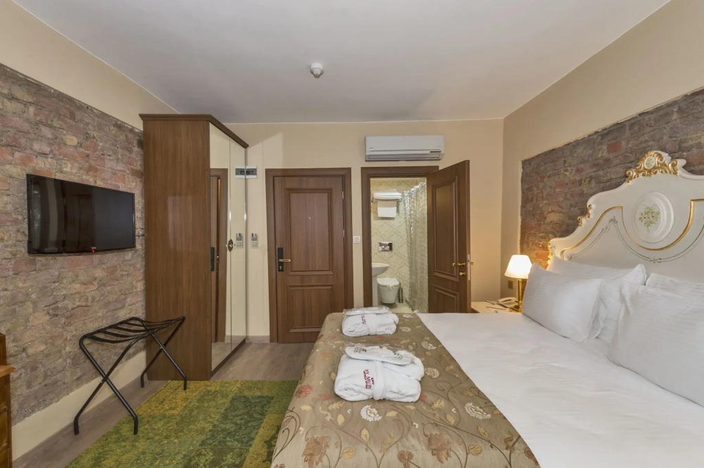 By Murat Royal Hotel Galata