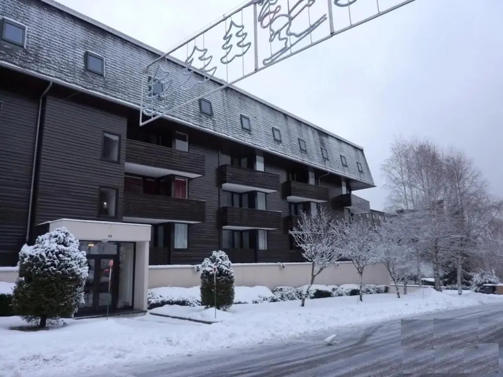 Appartement Mont-Dore, 4 pièces, 8 personnes - FR-1-608-3