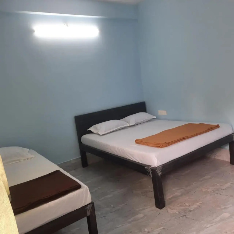 1 BR Guest house in Near Kashid Beach, kashid, by GuestHouser (E53A)