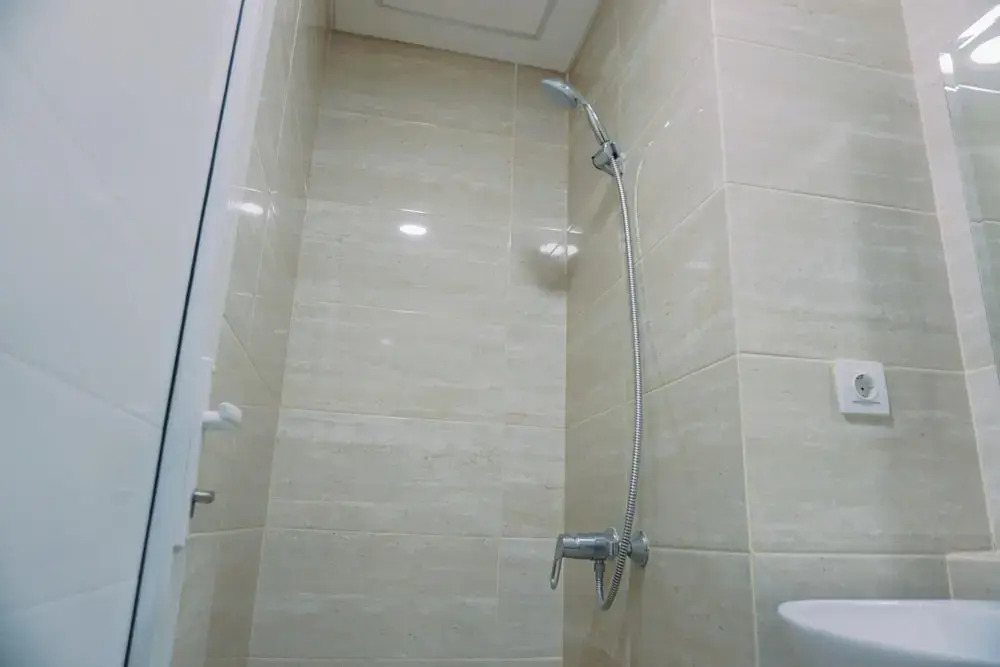 Minimalist and Comfy 1BR Springwood Residence Tangerang Apartment