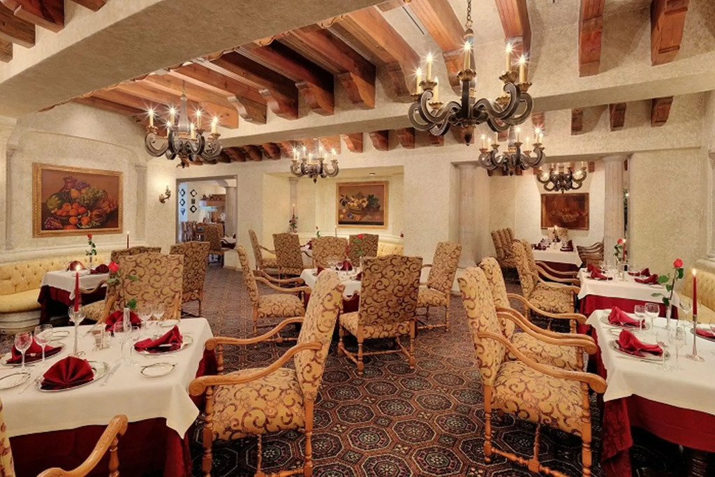 Grand Isla Navidad Golf & Spa Resort with Marina