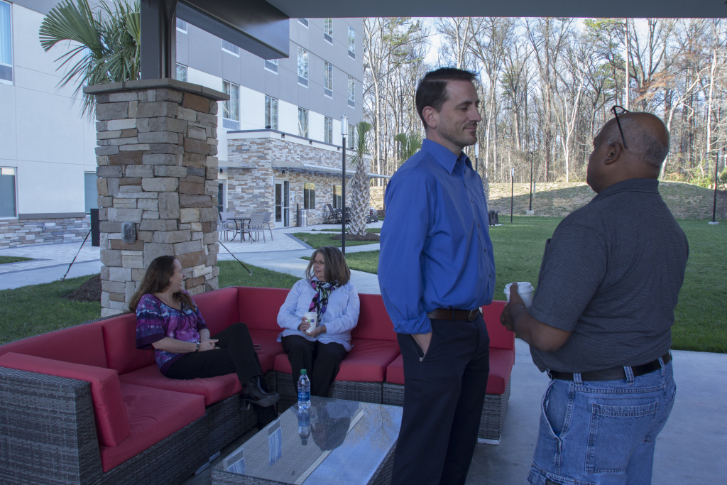 Holiday Inn Express & Suites - Charlotte Airport by IHG