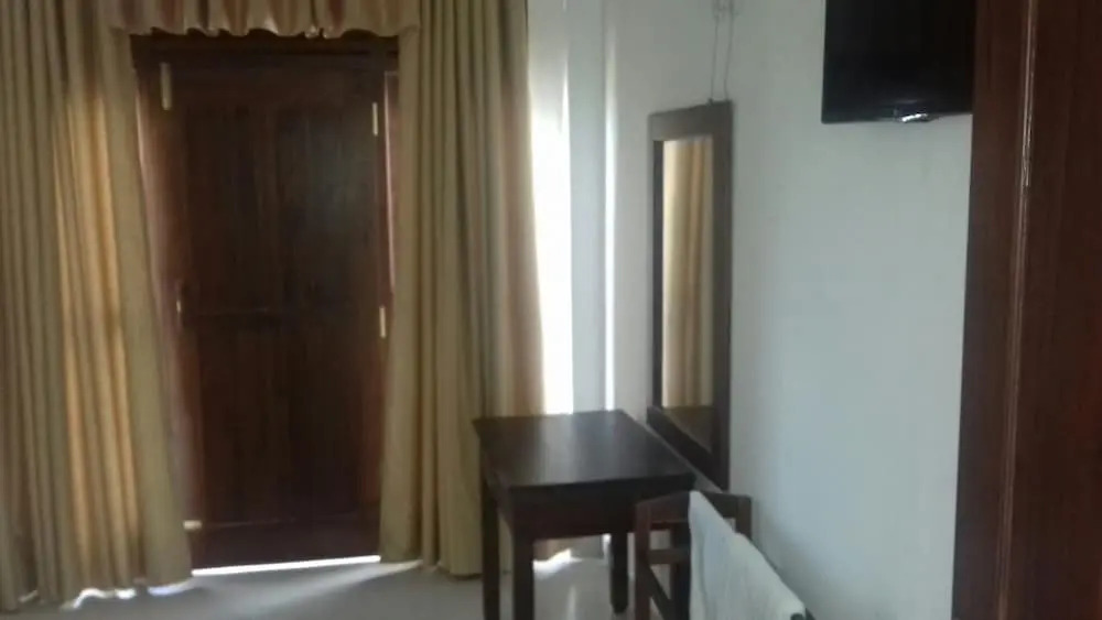 Padmasiri Holiday Resort