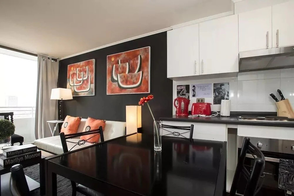 Altos Alameda apartments