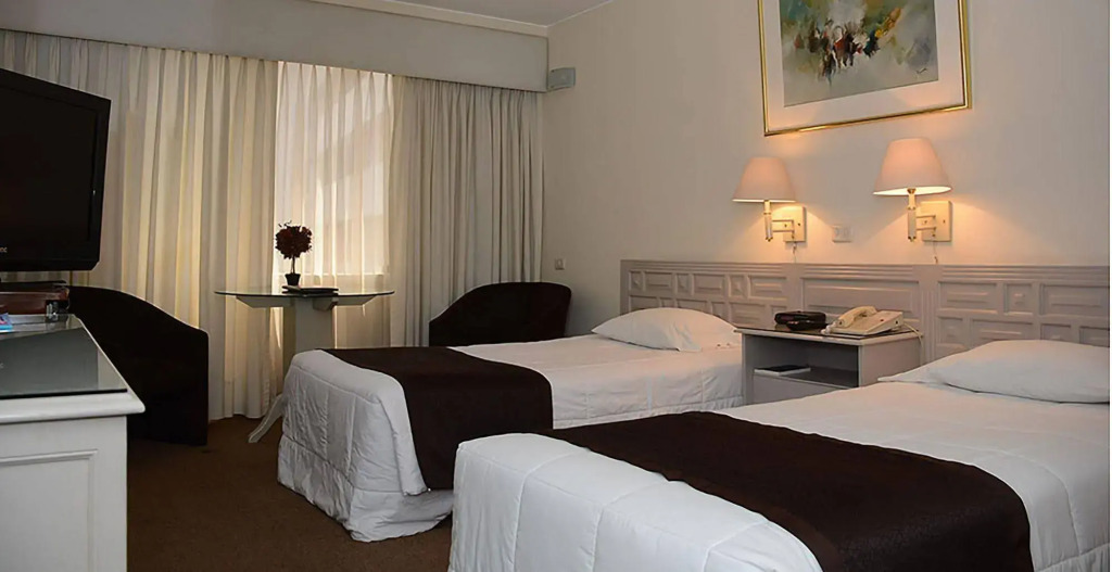 Maria Angola Hotel & Centro de Convenciones