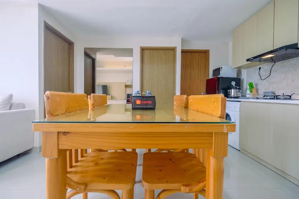 Comfortable and Spacious 2BR at Oasis Cikarang Apartment