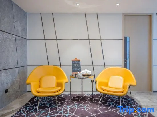 Tianshiju Executive Apartment (Nanjing International Youth Culture Center)