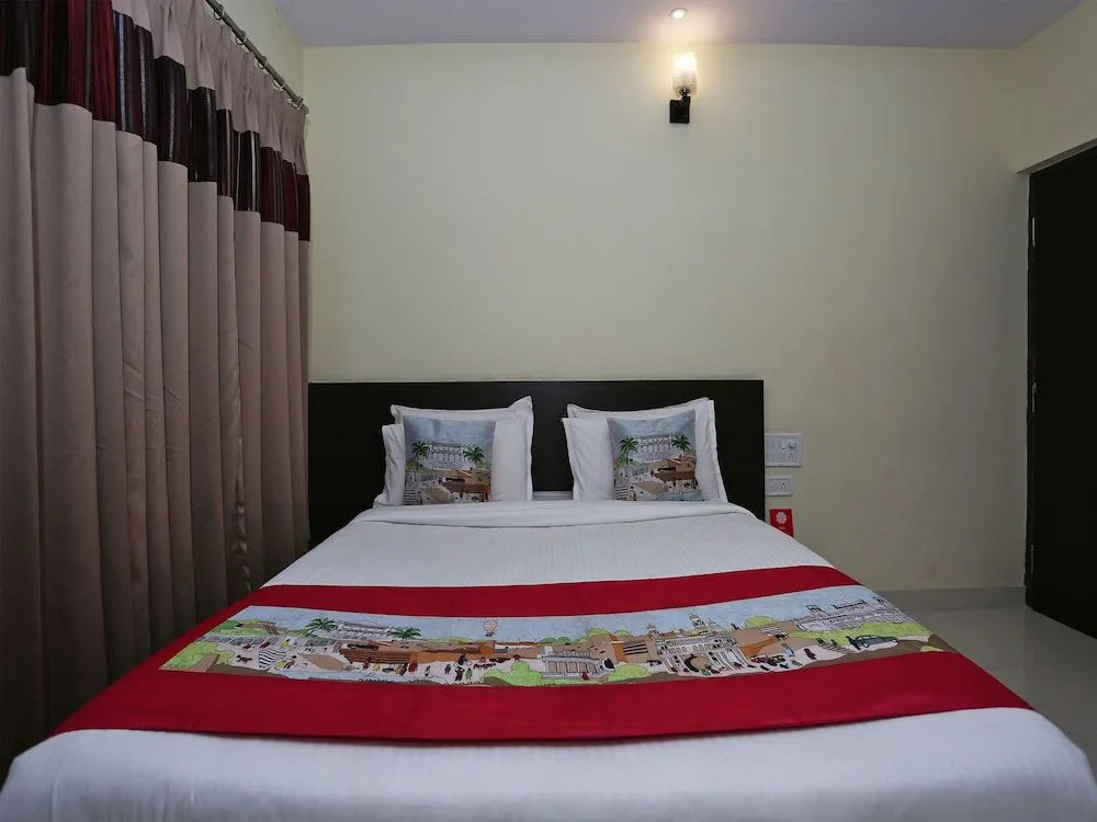 HOTEL PRAKAASH COMFORTS