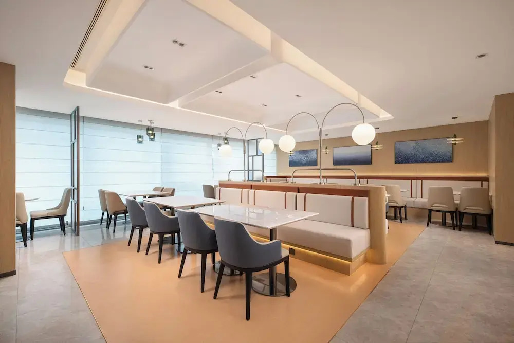 Holiday Inn Express Rizhao Oriental Colorful City